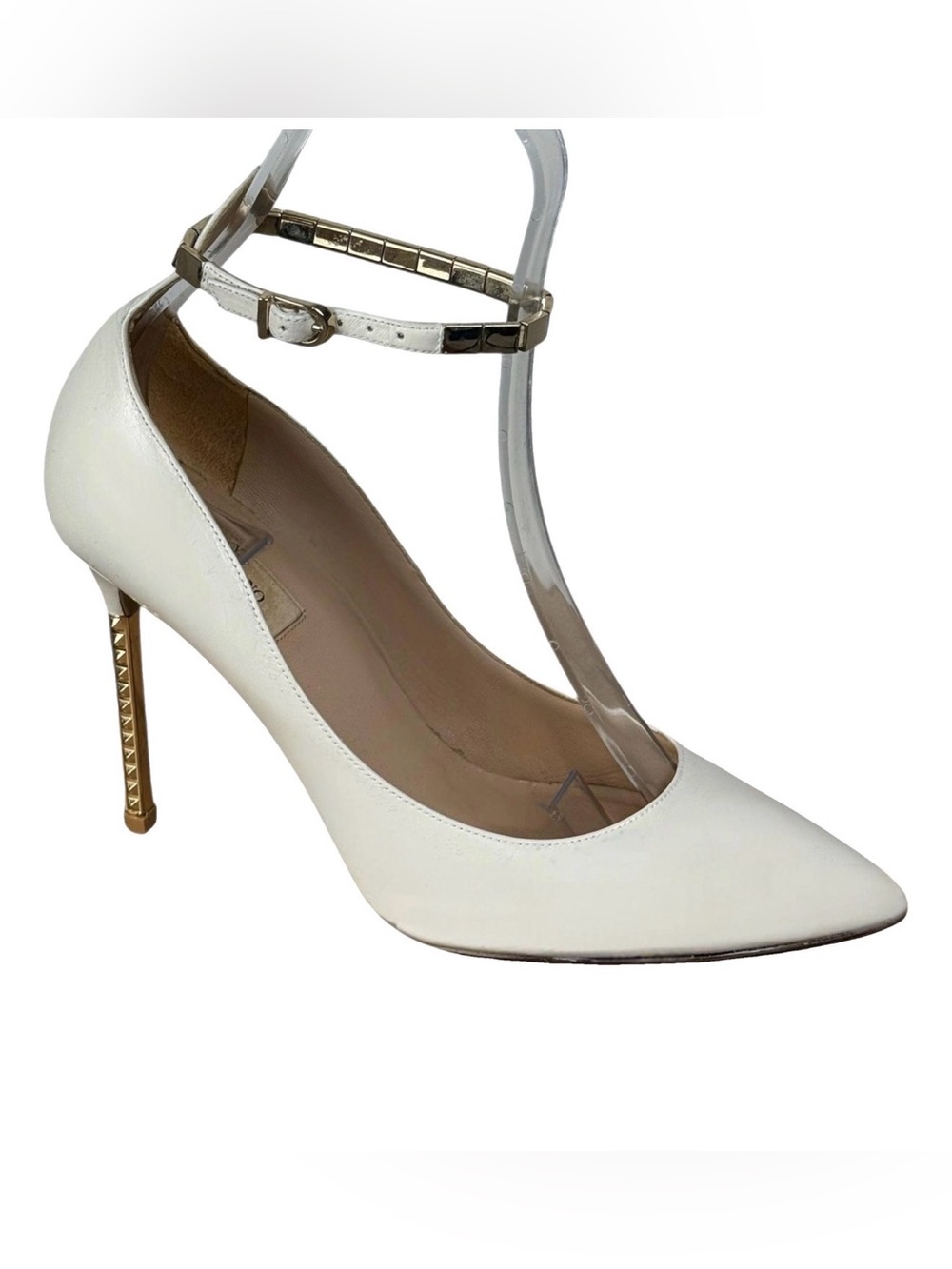Valentino Garavani Rockstud Ankle Strap Pumps – White Size 39.5
